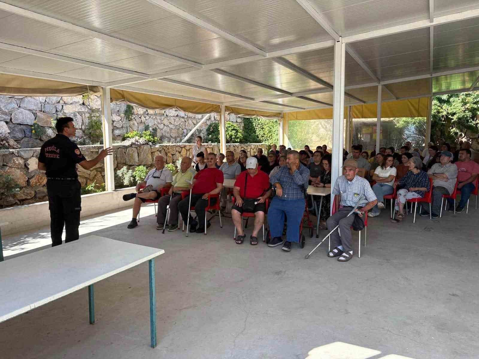 Fethiye Huzurevi Çalışanlarına Yangın Güvenliği Eğitimi Verildi