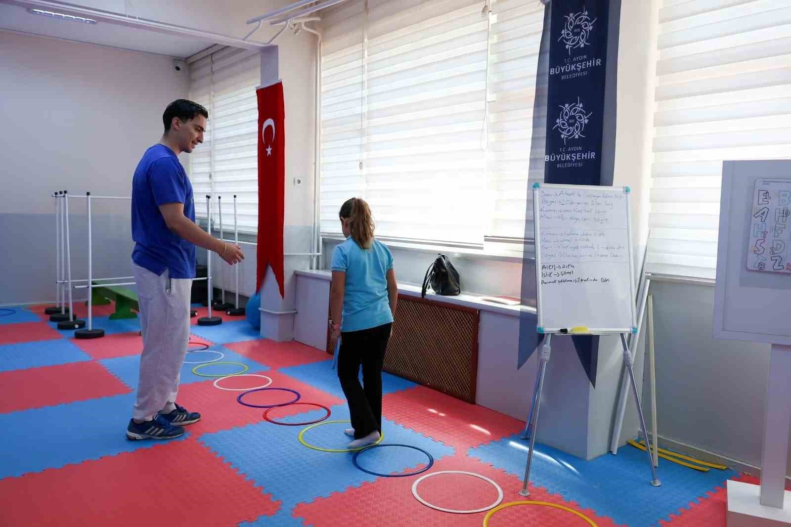 Aydın Büyükşehir Disleksi Merkezi'nde Eğitim Faaliyetleri Devam Ediyor