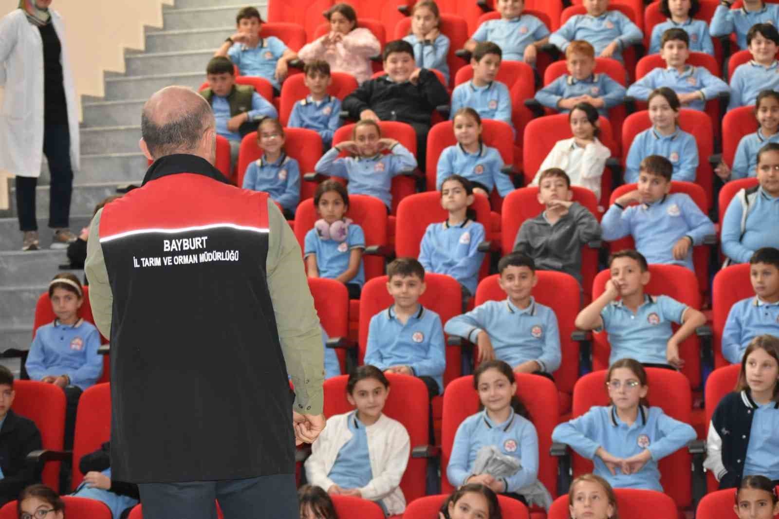 Bayburt İlkokulunda Gıda Kaybı ve İsrafı Eğitimi Düzenlendi