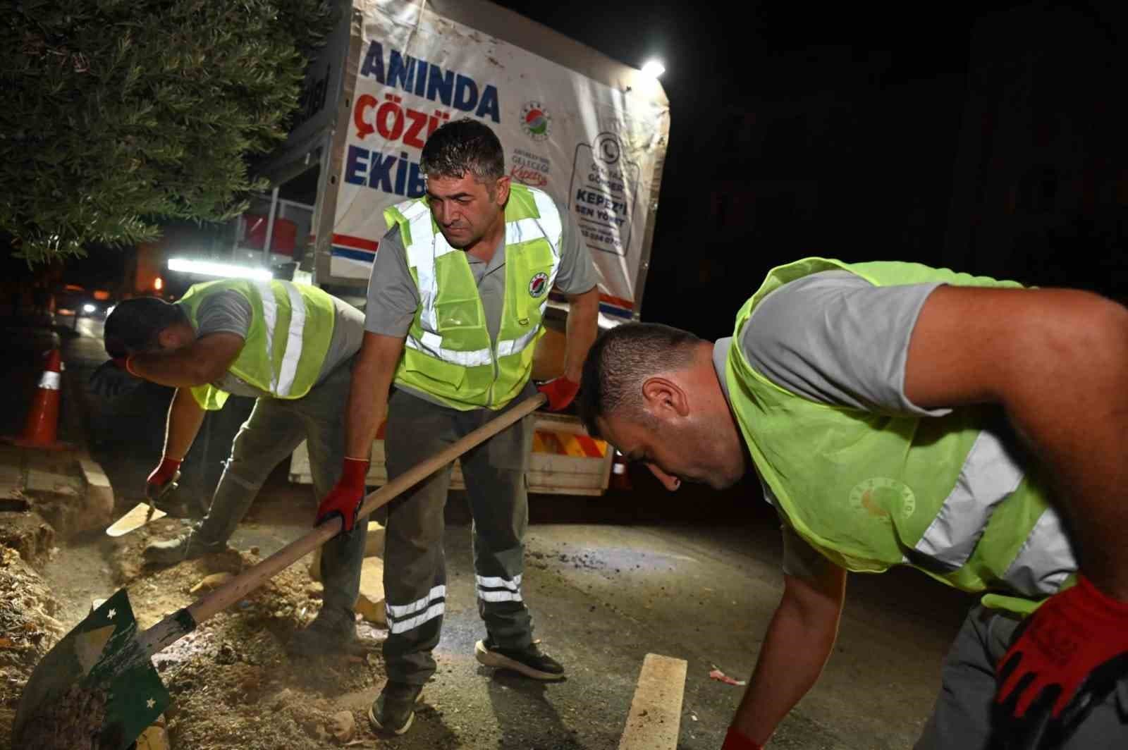Kepez Belediyesi'nin Anında Çözüm Ekibi, 68 Mahallede 5 Binden Fazla Sorunu Çözdü