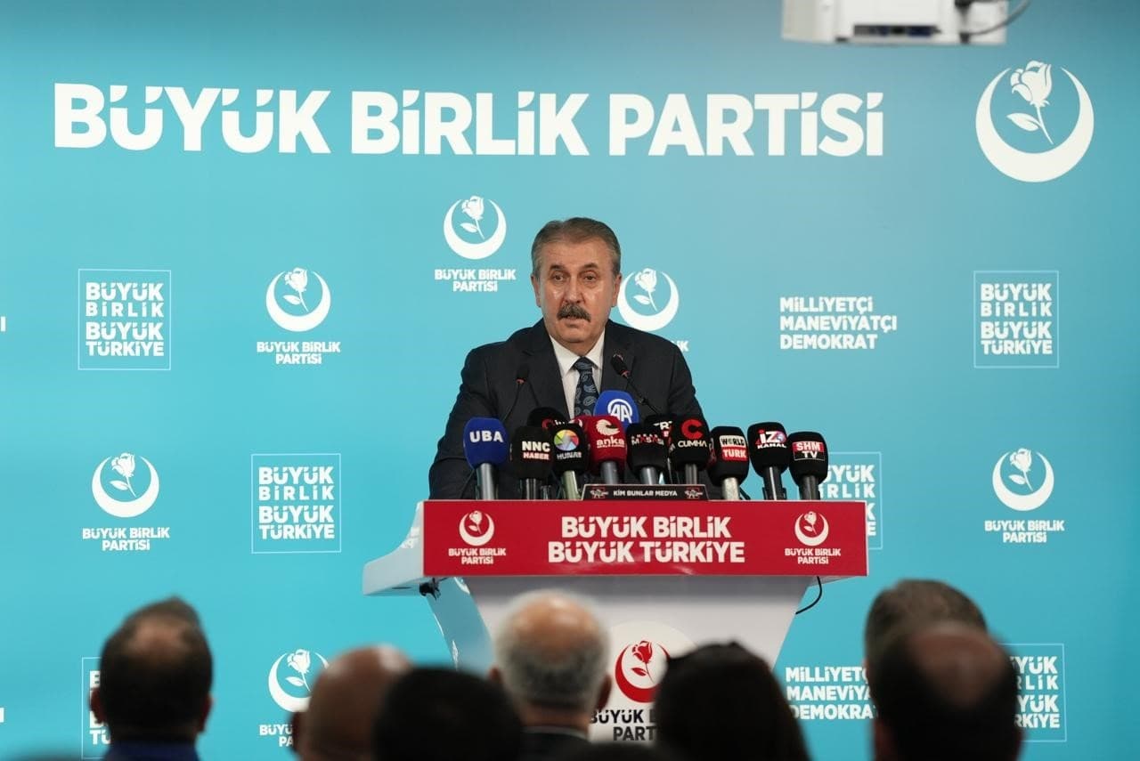 BBP Genel Başkanı Destici'den Fon Soruşturması ve Jeopolitik Konulara Açıklamalar