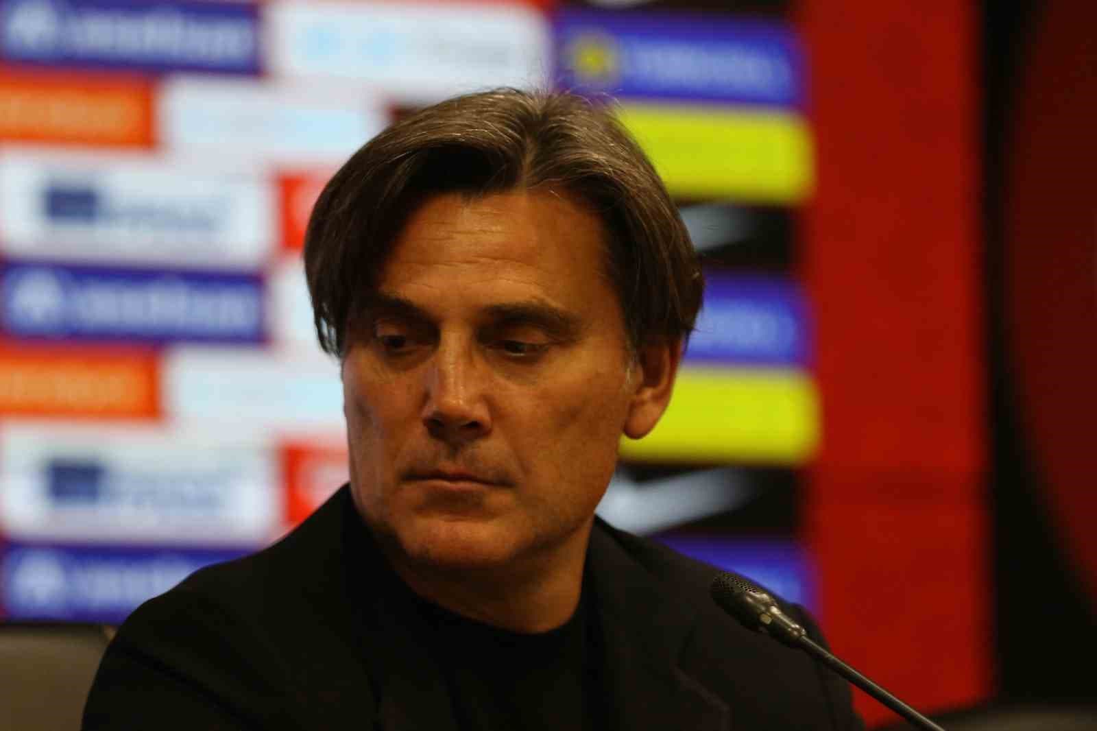 Montella'dan Fransa Maçı Öncesi Açıklamalar: Takımda Kritik Eksikler Vurgulandı