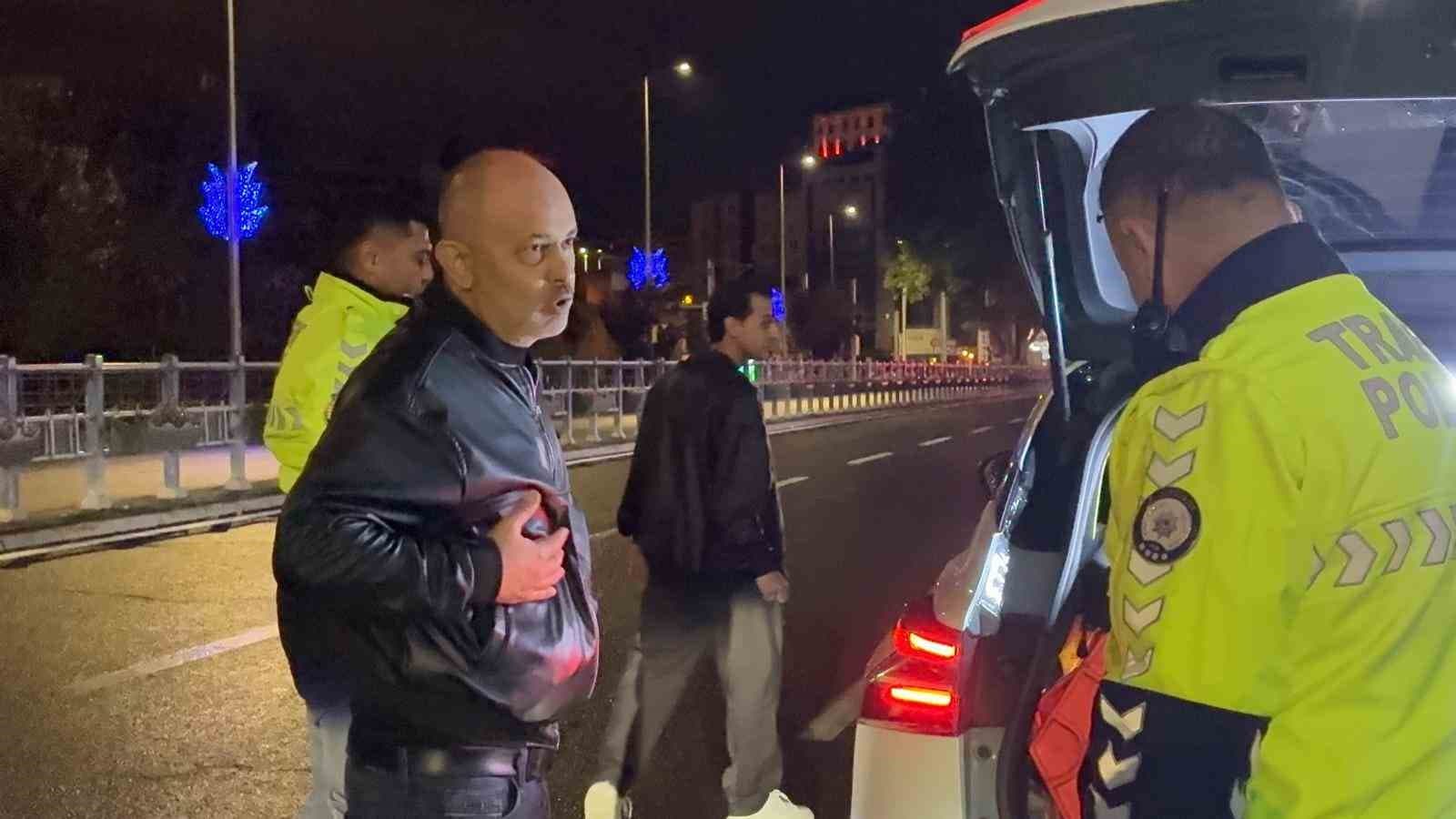 Alkol Sınırını Aşmış Sürücü, Uygulama Yapılmayacağını İddia Ederek Ekiplere Meydan Okudu