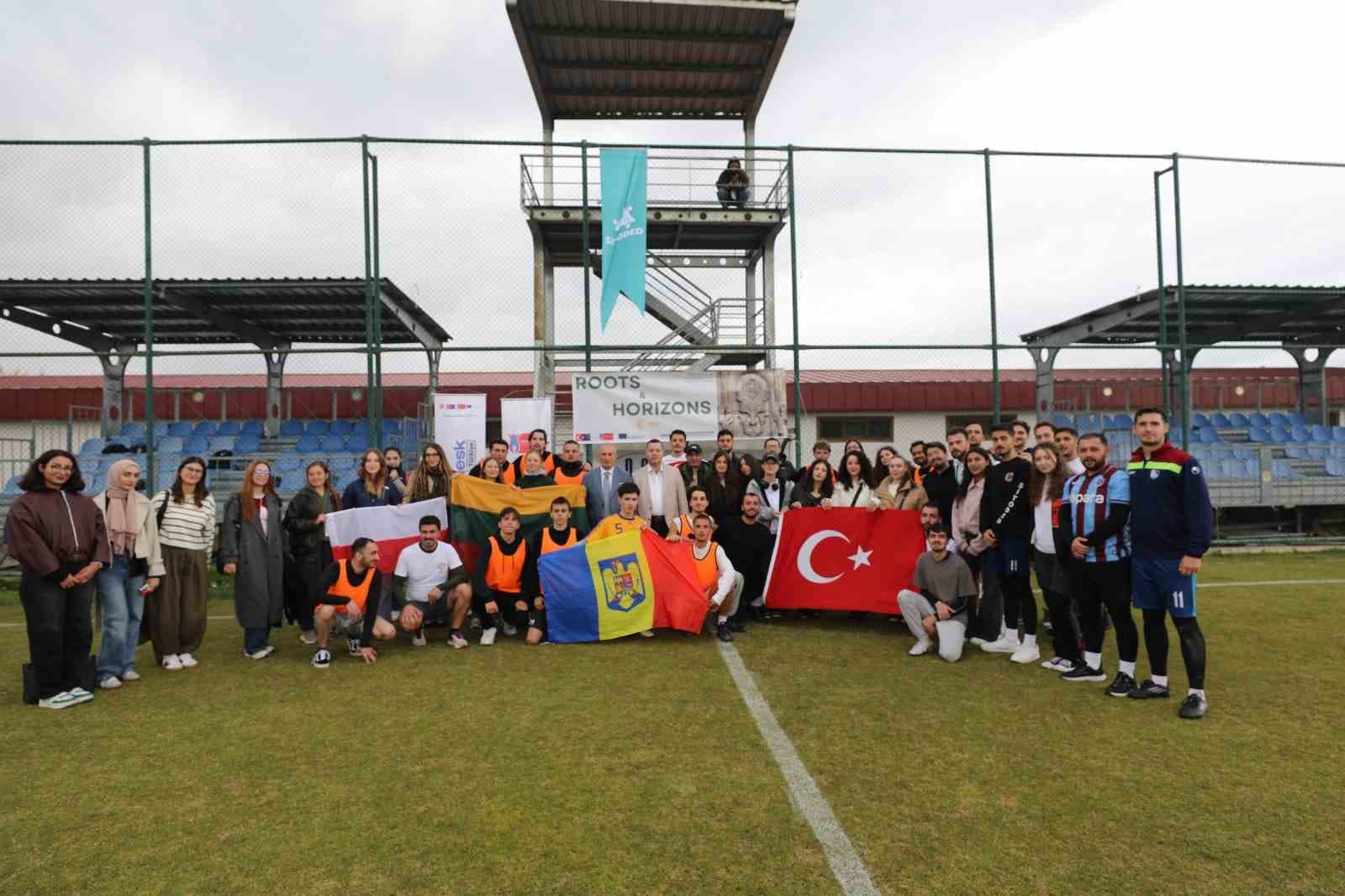Erzurum'da Dostluk Maçı 2-2 Berabere Bitti: Fair-Play Vurgusu Yapıldı