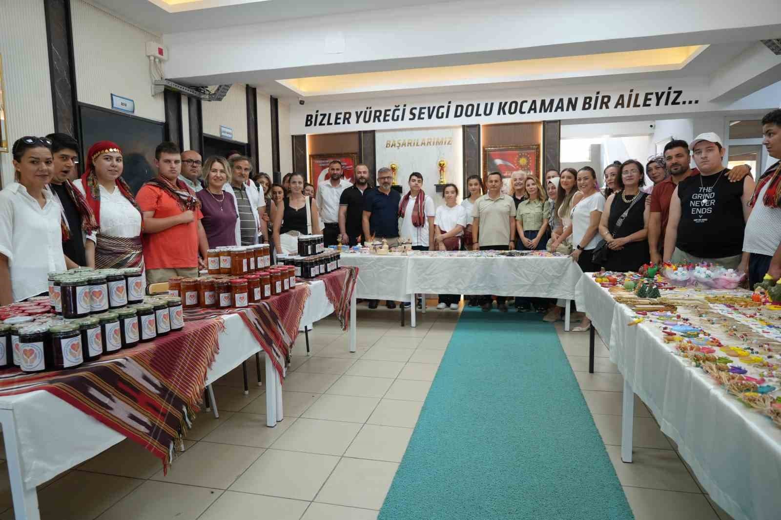Özel Eğitim Öğrencilerinin Ürünleri Piyasaya Sürüldü: Emeğin Ekonomik Değeri