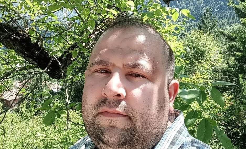 Elektrik Kazasında Balkondan Düşen Mustafa Acur Hayatını Kaybetti
