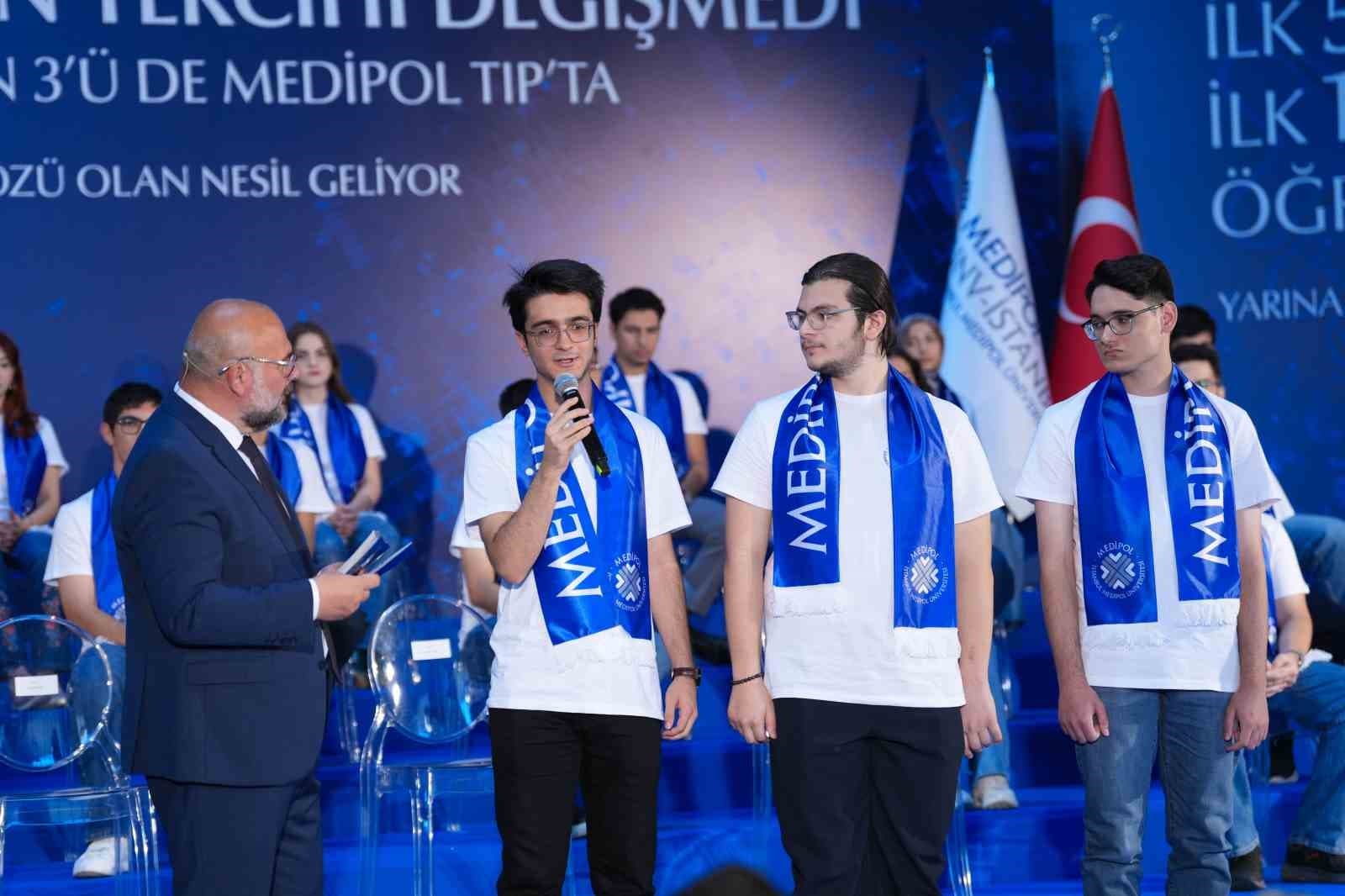 YKS Şampiyonlarının Tercihleri Medipol: İlk 5'teki 4 Öğrenci ve İlk 100'deki 27 Öğrenci