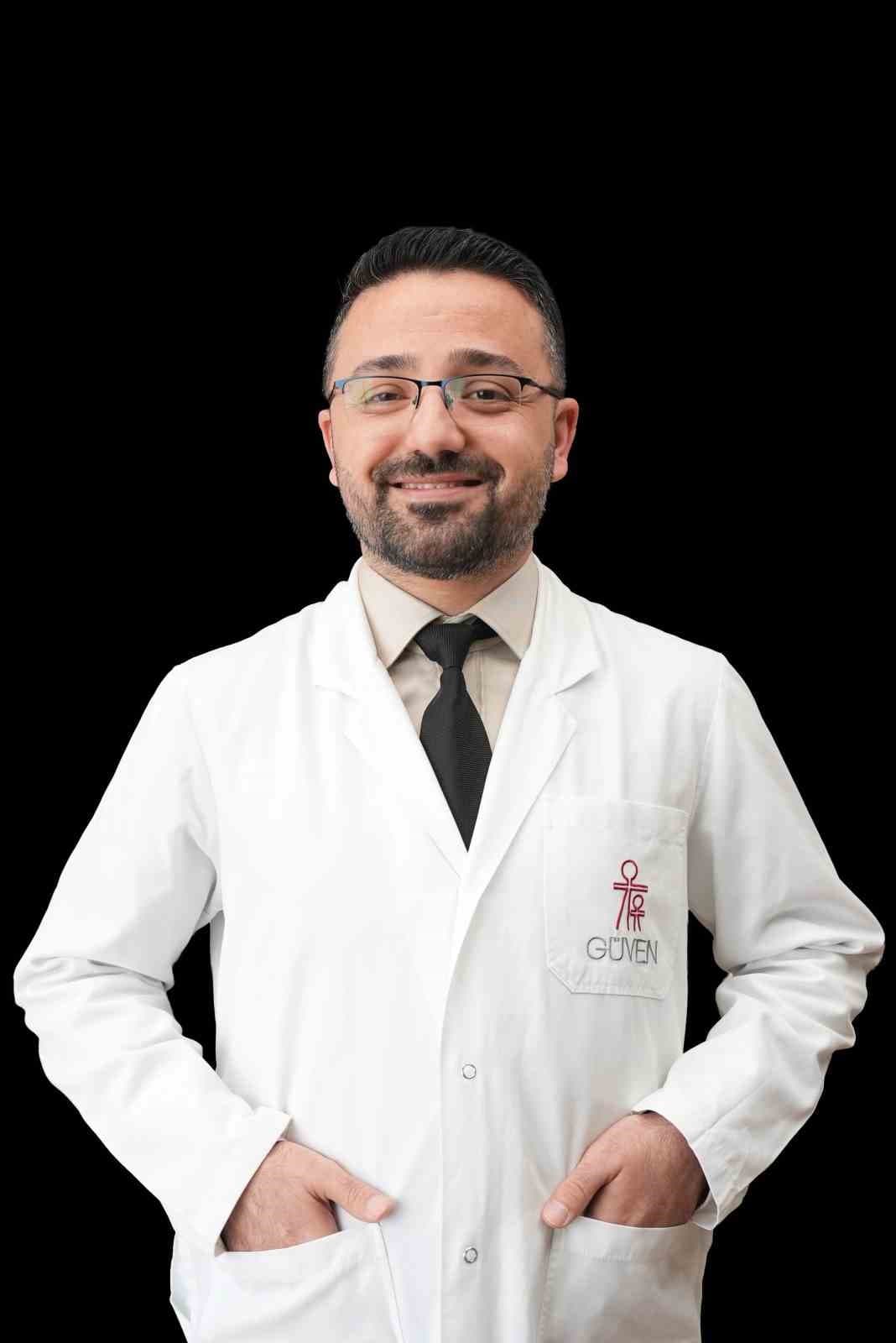 Yaşlılarda Enfeksiyon Belirtileri: Ateşe Odaklanmak Yerine Davranış Değişikliklerine Dikkat Edin