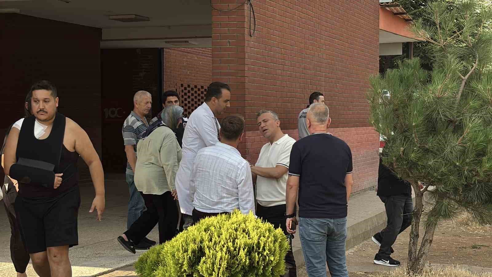 AK Parti Grup Başkanvekili Leyla Şahin Usta Trafik Kazasında Yaralandı