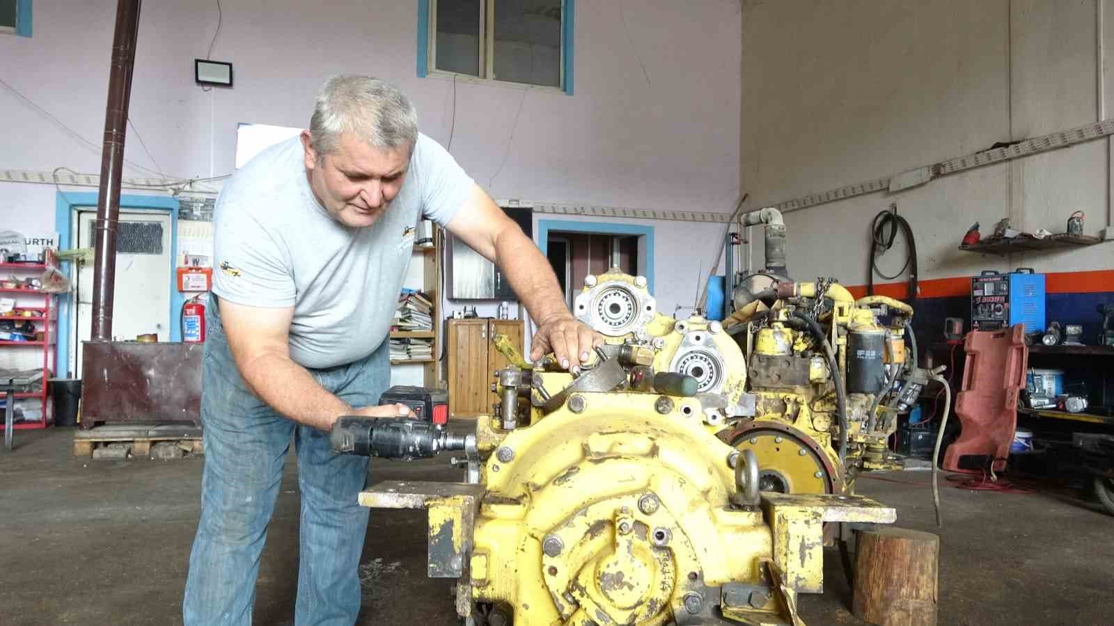 Isparta'da 50 Yıllık Tecrübeli Usta Ahmet Meral, Ağır İş Makinelerini Kapsamlı Olarak Yeniliyor