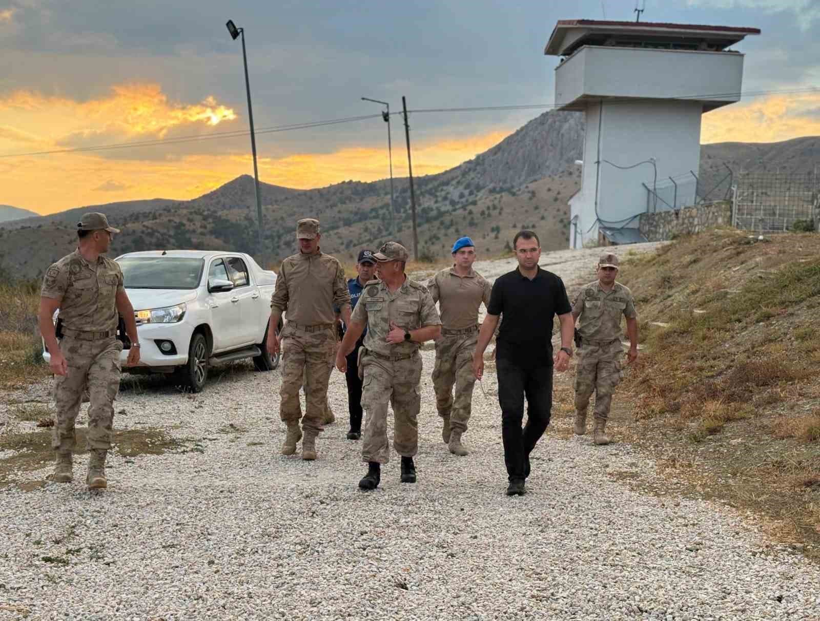 Refahiye Kaymakamı Taşkıran, Jandarma Çalışmalarını Yerinde Değerlendirdi