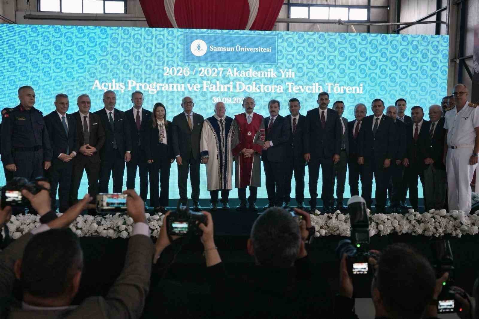 SAMÜ'de Akademik Yıl Açılışı ve Fahri Doktora Töreni: Üniversitenin 8 Yıllık Dönüşümü Vurgulandı