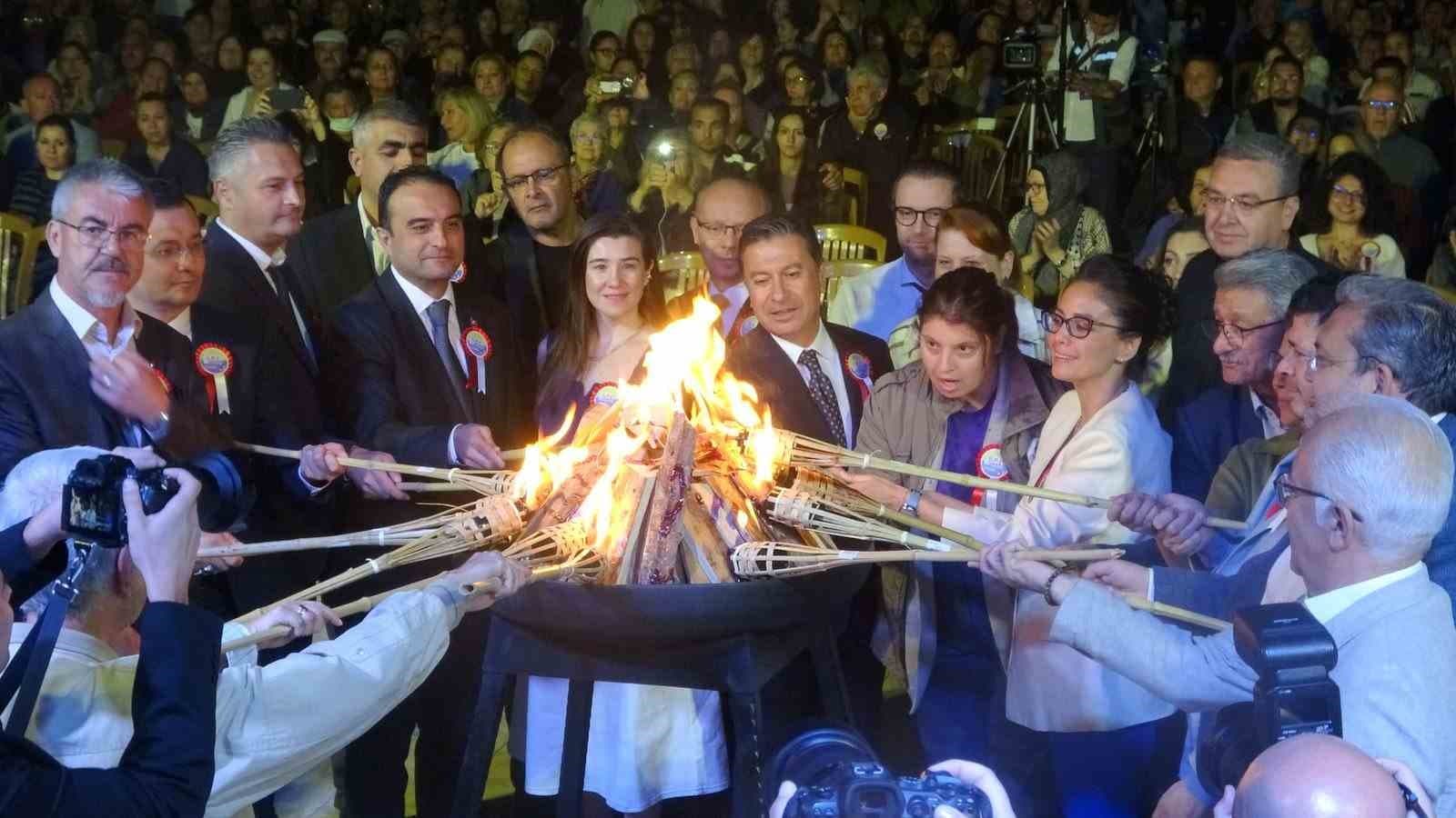 Menteşe Kültür Şenliği Şenlik Ateşiyle Başladı: Tarihi Mirasın Korunması Vurgulandı