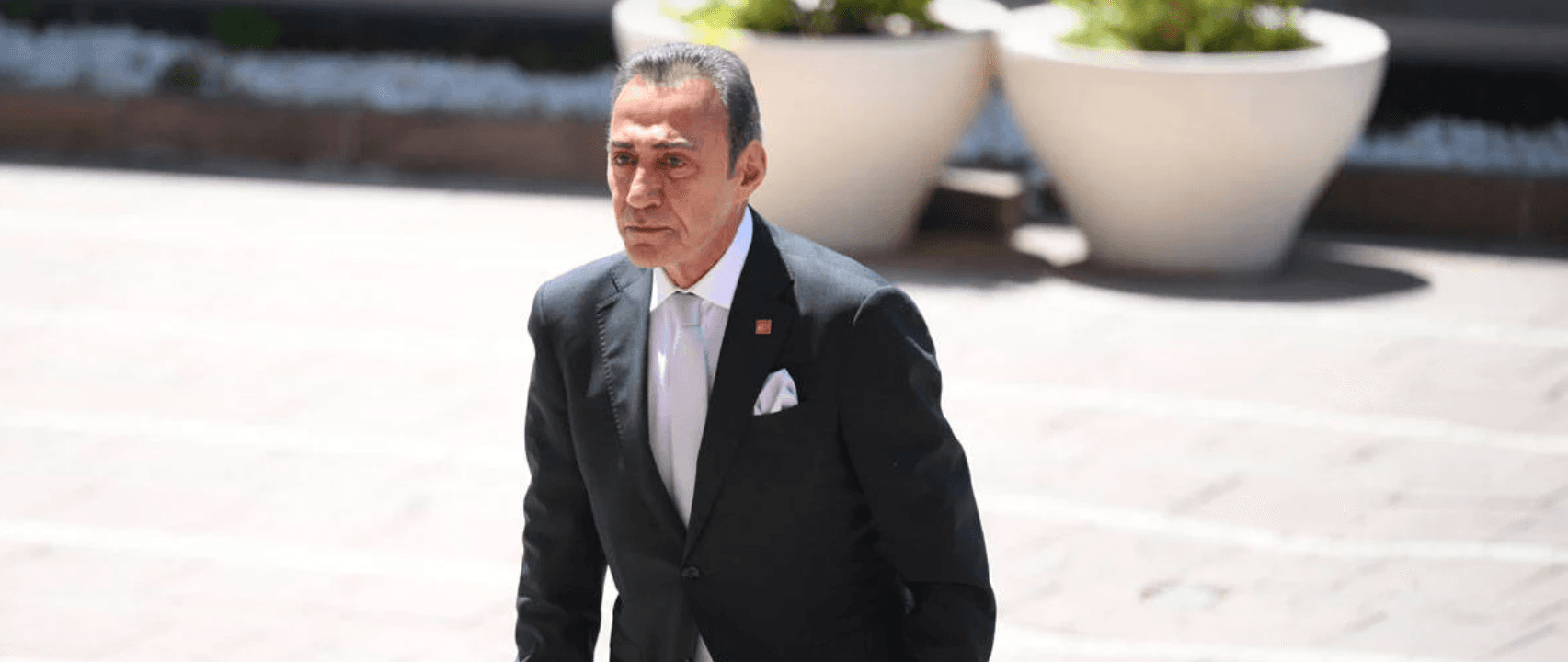 CHP'NİN GENEL BAŞKAN YARDIMCISI HAKKINDA UZAKLAŞTIRMA KARARI ORTAYA ÇIKTI