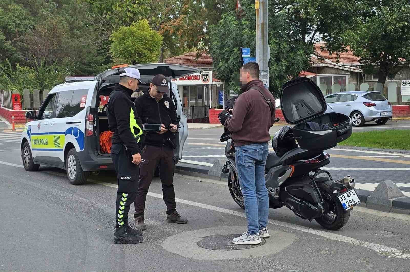 Hayrabolu'da Motosiklet Sürücülerine Yoğun Denetim Uygulaması