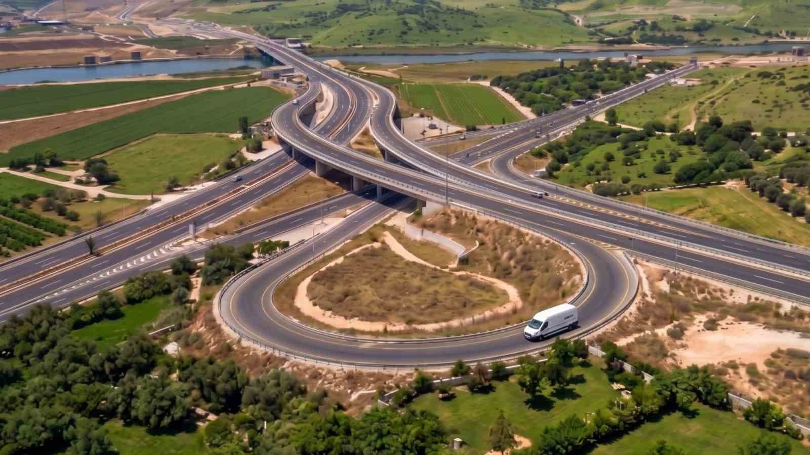 Kahramanmaraş'ta Kuzey Çevre Yolu Batı Girişi Projesi Yoğun Bir Şekilde Devam Ediyor