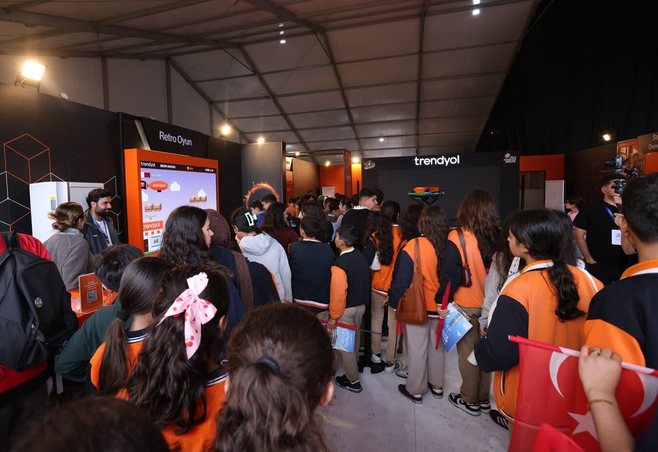 Trendyol, TEKNOFEST Güneydoğu 2026'da E-Ticaret ve Teknoloji Deneyimlerini Ziyaretçilere Sundu