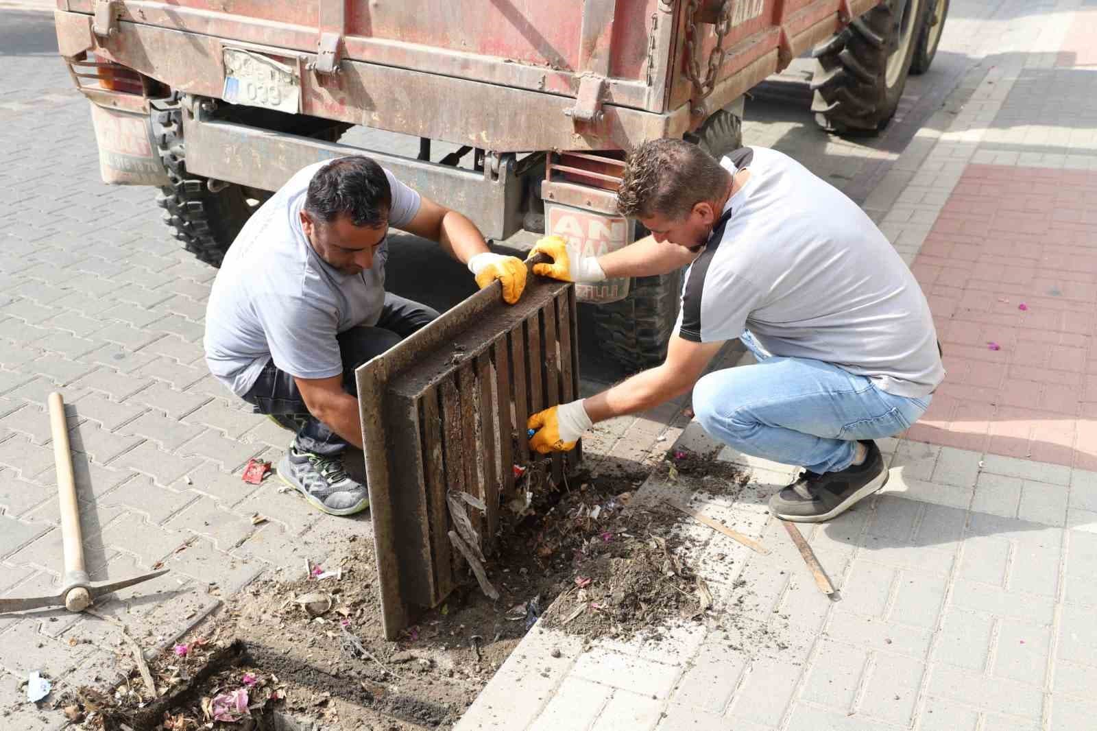 Nazilli'de Kışa Hazırlık: Su Baskını Riskine Karşı Mazgal Temizliği Başladı