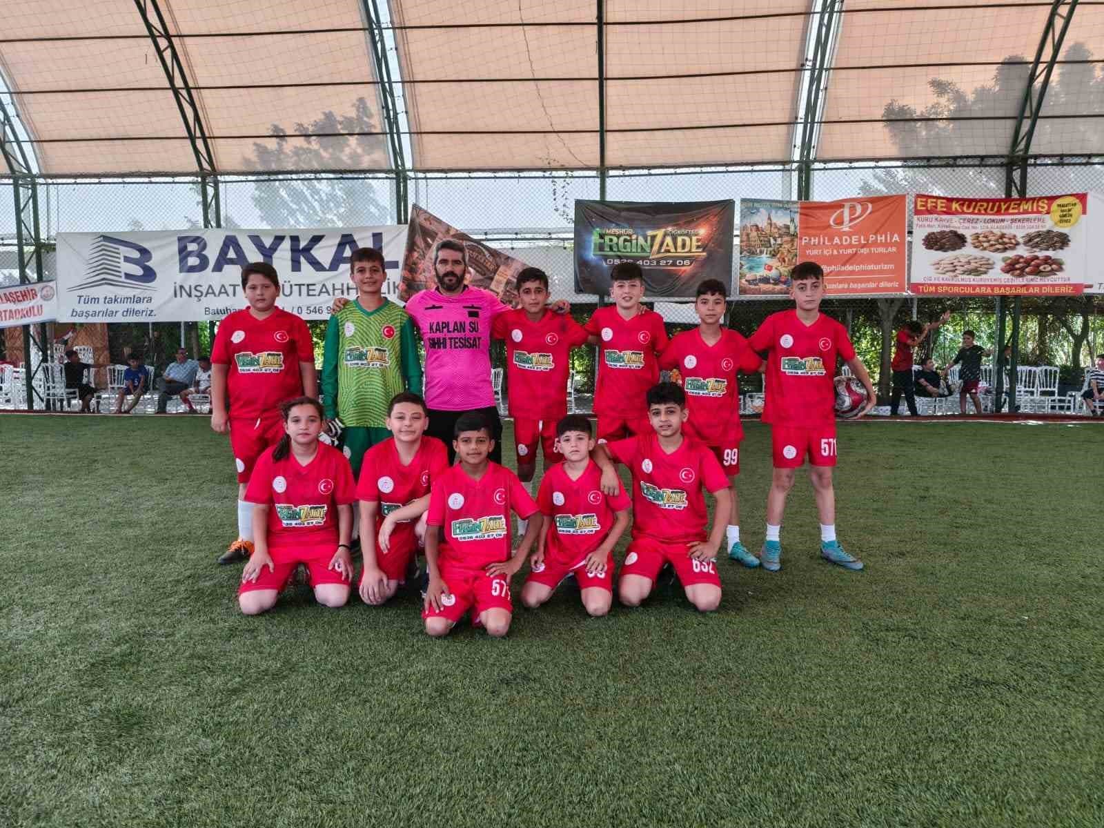 Alaşehir Yaz Kur'an Kursu Öğrencileri Futbol Turnuvasını Tamamladı