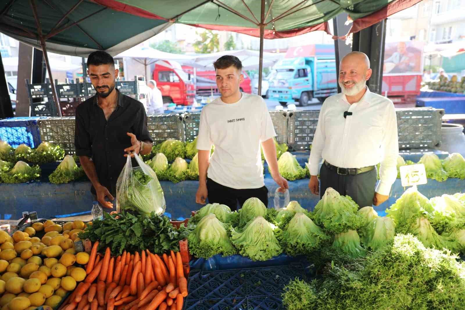Kocasinan Zabıta Müdürlüğü, Pazar Yerlerinde Düzenleme Çalışmalarını Sürdürüyor