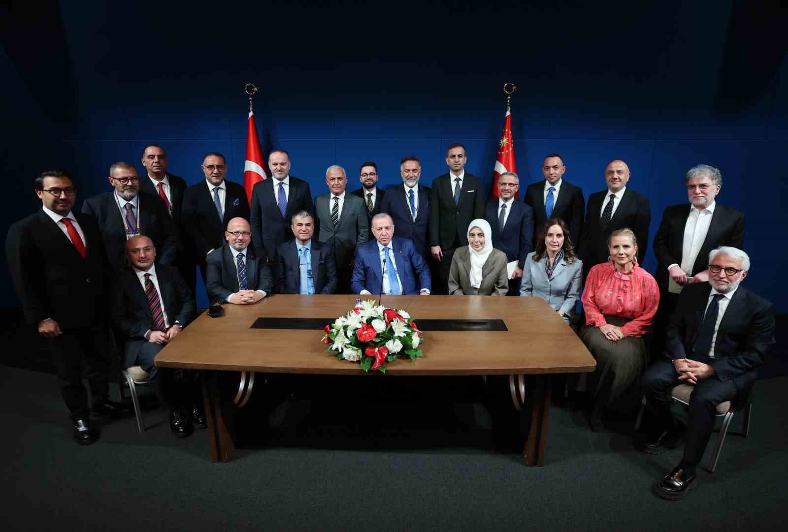 Cumhurbaşkanı Erdoğan, New York'ta Basın Mensuplarıyla Buluştu