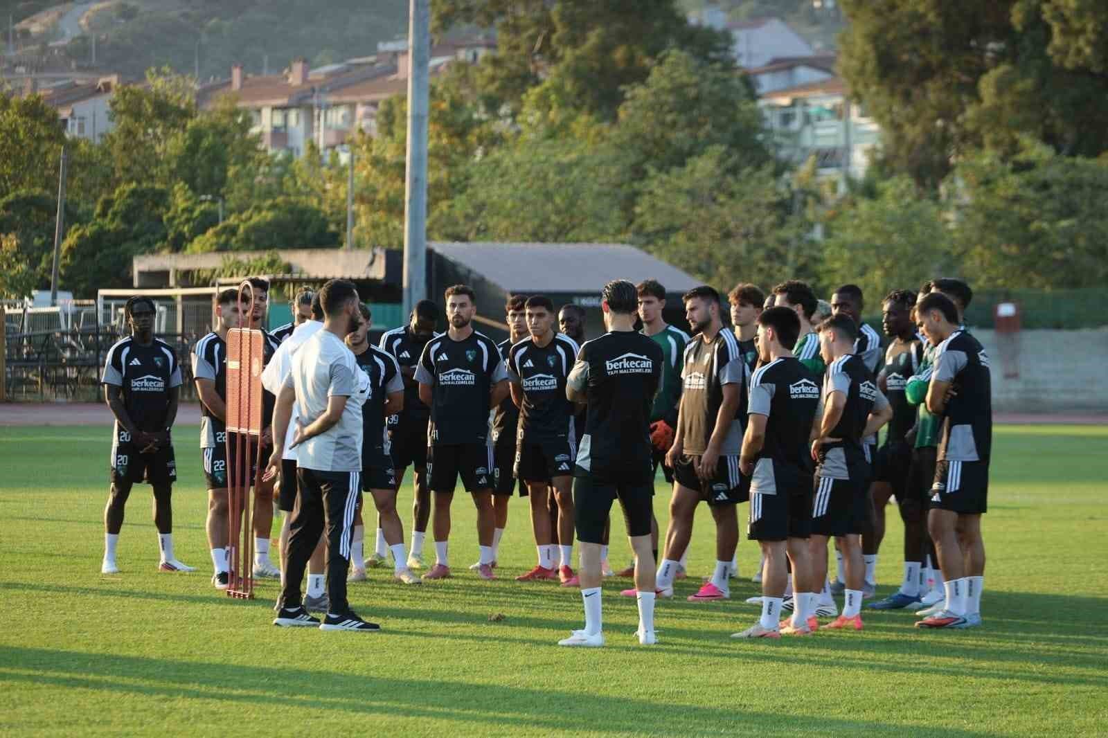Kocaelispor, Amed Sportif Faaliyetler Maçı İçin Hazırlıklarını Yoğunlaştırıyor