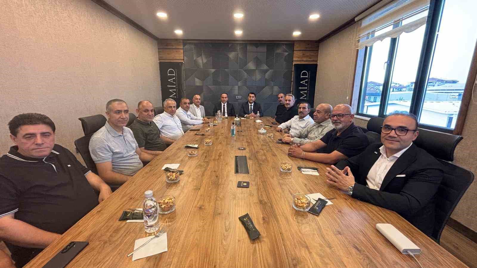 Boyraz, Malatya Ticaret ve Sanayi Odası'nı Ziyaret Etti: Ekonomik Birlik Vurgusu