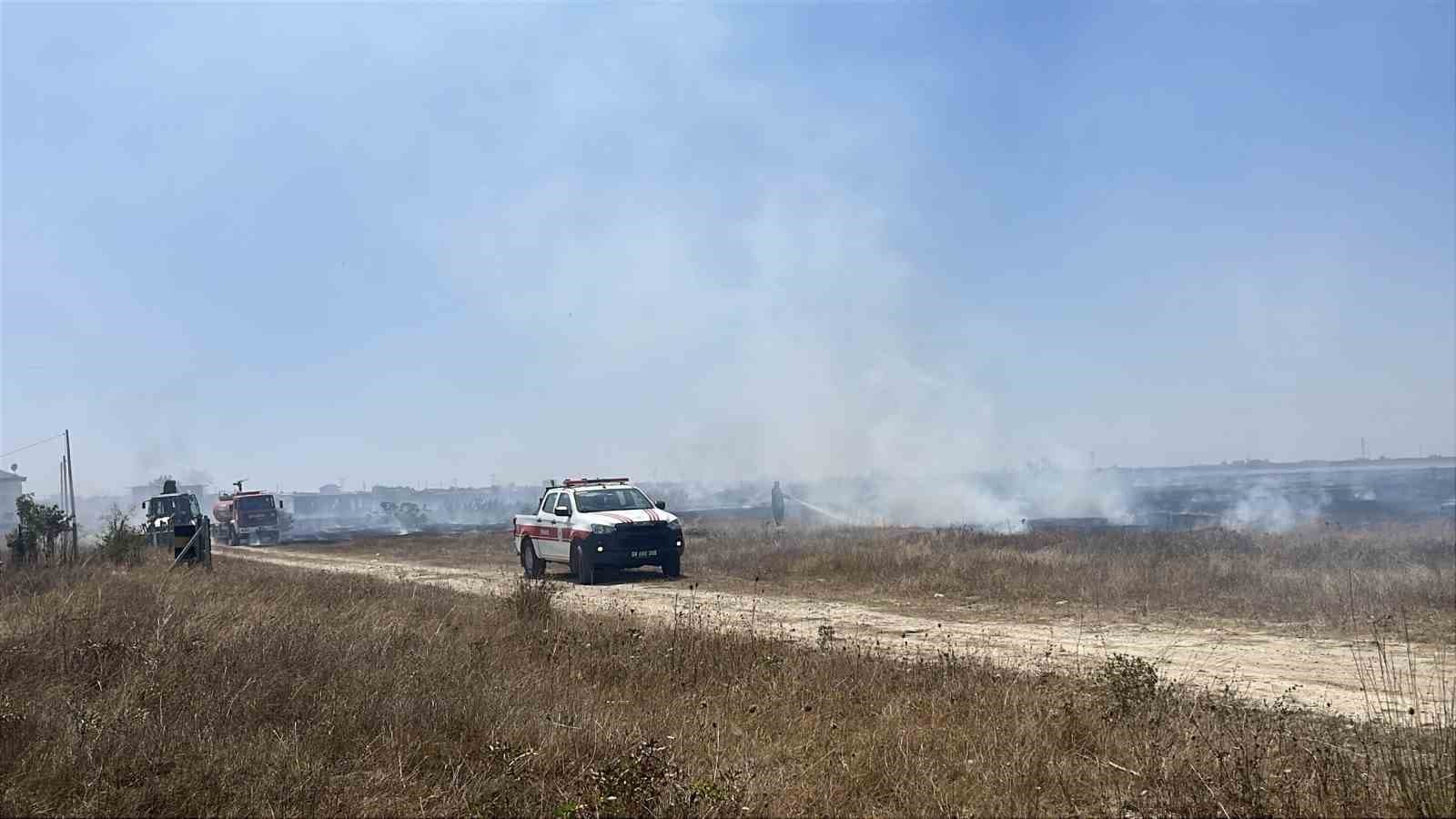 Rüzgarın Tetiklediği Yangın, Koordineli Müdahale ve Halkın Katılımıyla Kontrol Altına Alındı