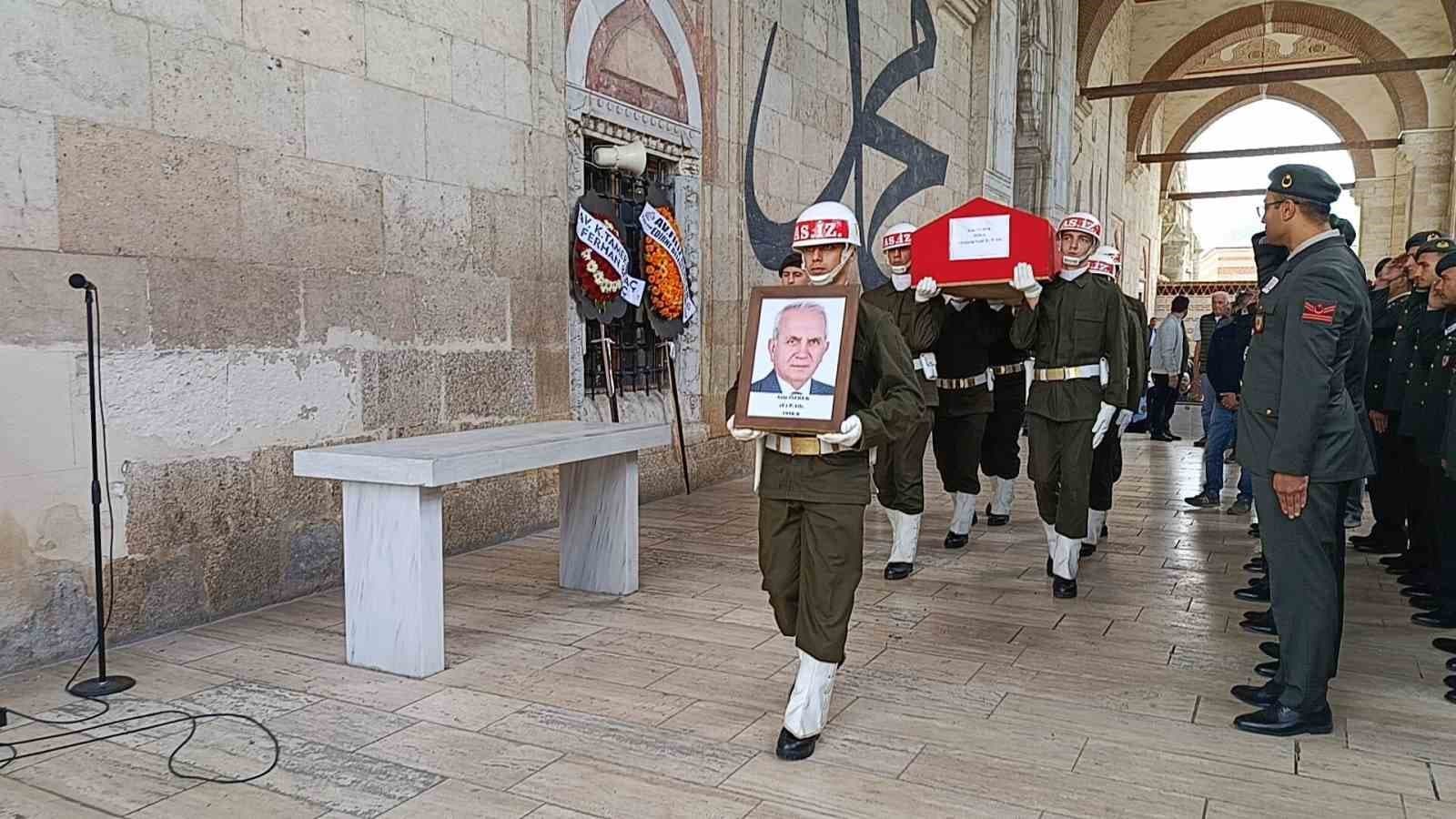 Edirne'de Kıbrıs Gazisi Aziz Özbek, Askeri Törenle Veda Edildi