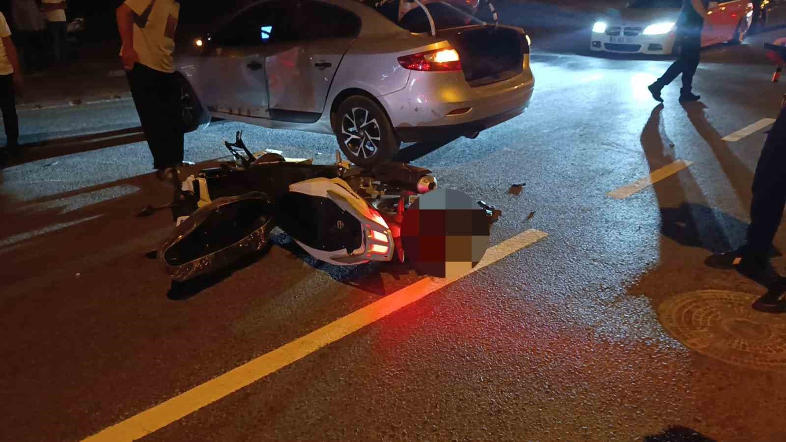 Kırşehir'de Ters Yöne Giren Motosiklet Otomobile Çarptı