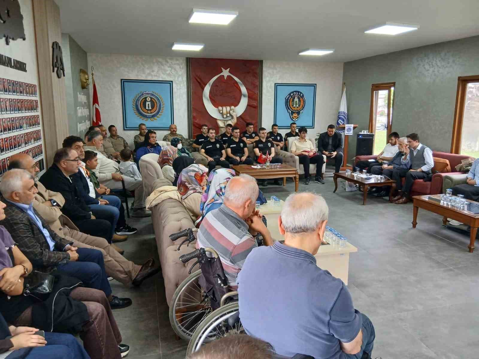 273. Şehit Anma Programı Gerçekleşti: EMŞAV Karadeniz Bölge Başkanlığı'ndan Dualar