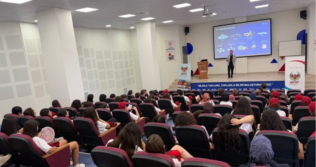 Niğde Öğrencileri, TÜBİTAK Projesi Kapsamında Bilim Kampına Katıldı