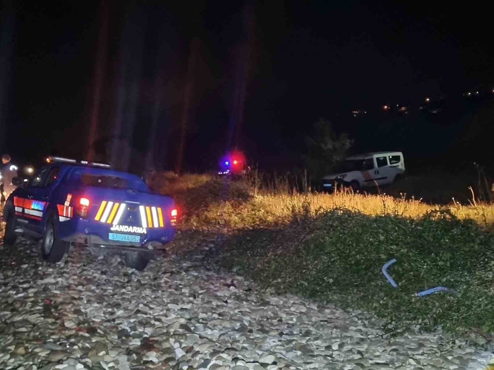 Sinop Sahilinde Tekne Kazası: Bir Polis Memuru Hayatını Kaybetti, Diğeri Kayıp