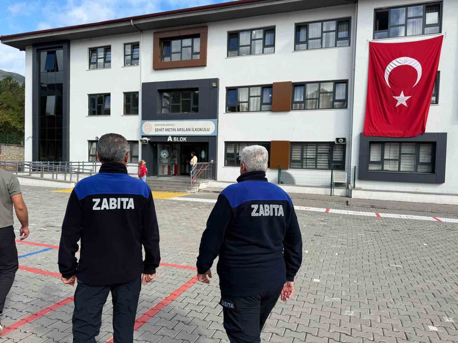 Karabük'te Okul Kantinlerine Detaylı Denetimler Yapıldı