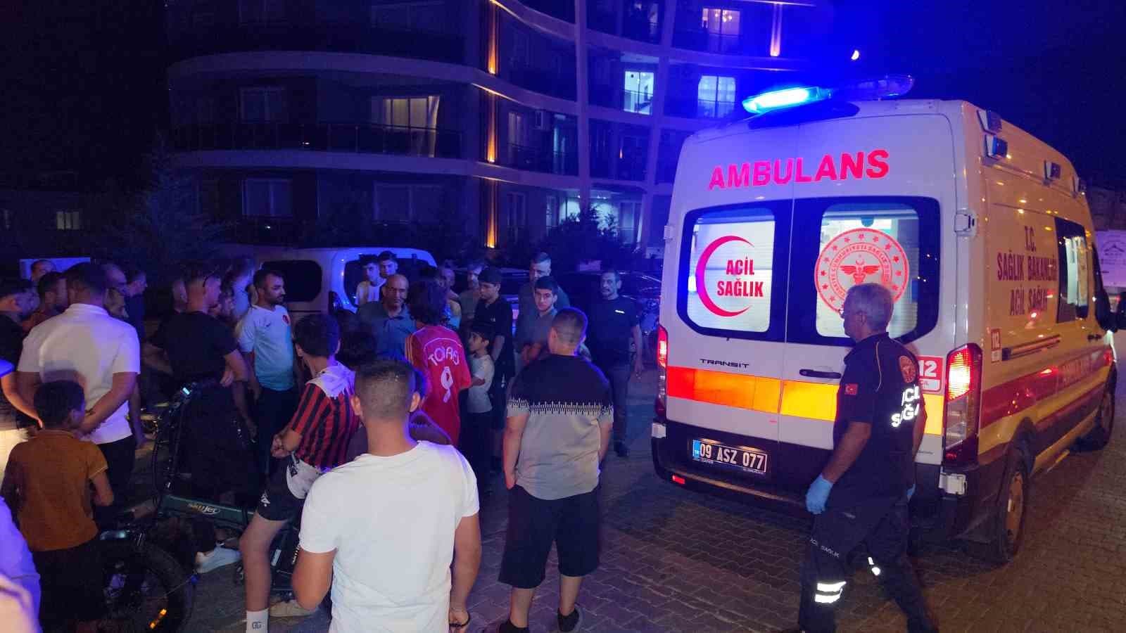 Nazilli'de Zincirleme Kaza: Dört Aracın Karıştığı Olayda İki Kişi Yaralandı