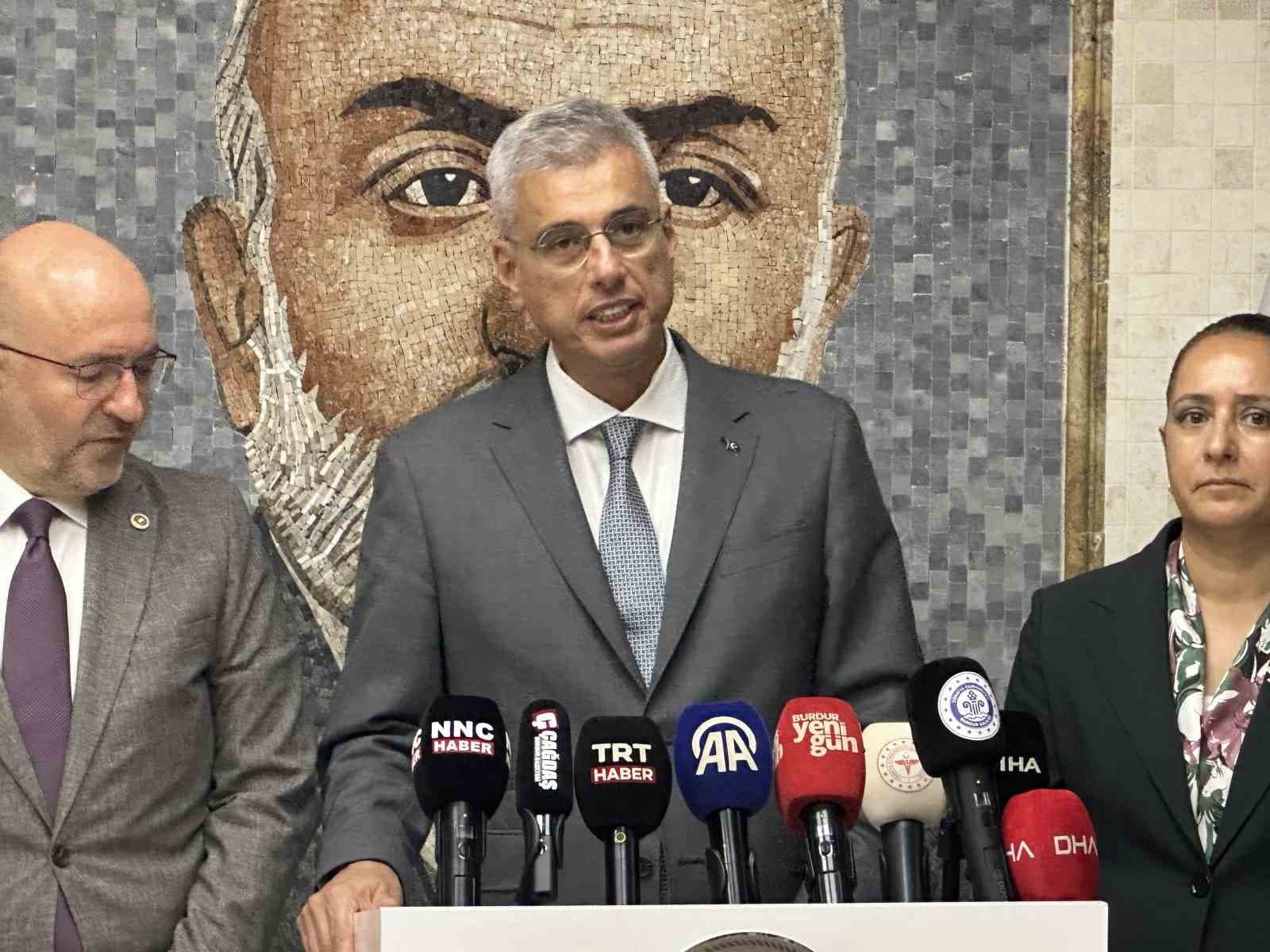 Sağlık Bakanı Memişoğlu'ndan Kreş Hizmetleri Hamlesi: Yıl İçinde Yedi Yeni Kurum Hayata Geçiriliyor
