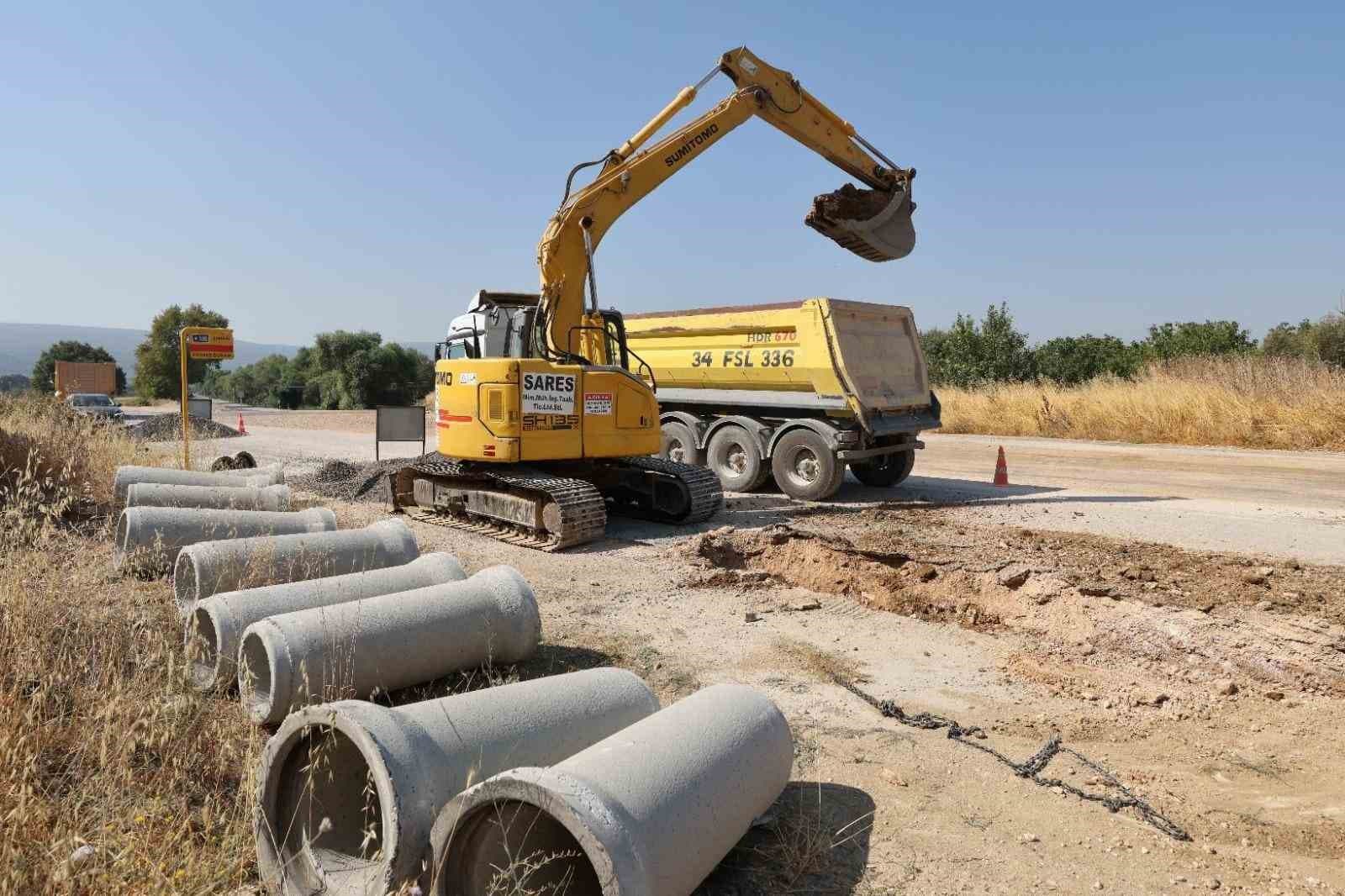 Büyükşehir, Nilüfer'de 7 Bin 600 Metrelik Altyapı Projesinde Son Aşama