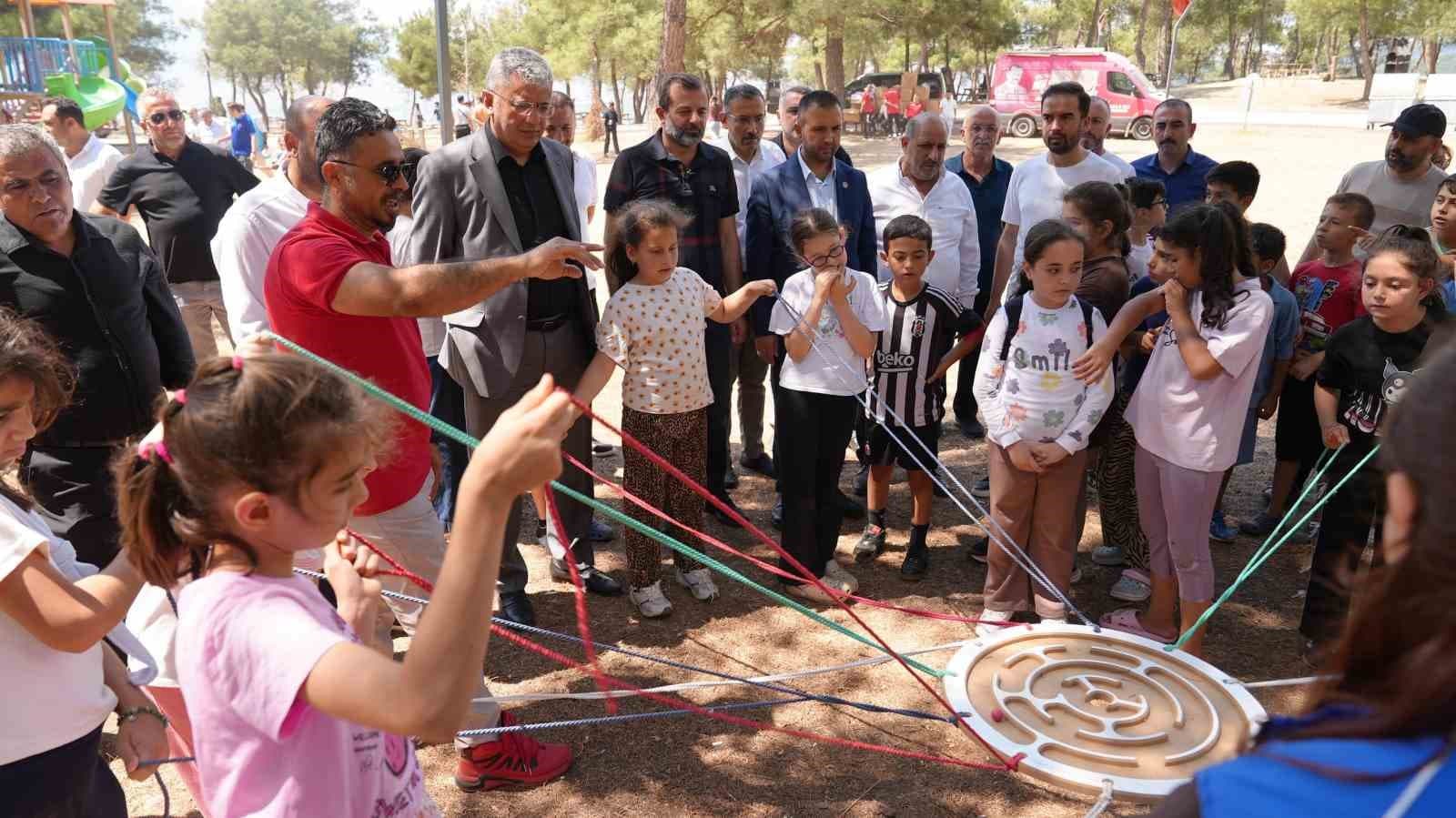Gürsu'da Öğrenciler Piknik Şenliğinde Bir Araya Geldi