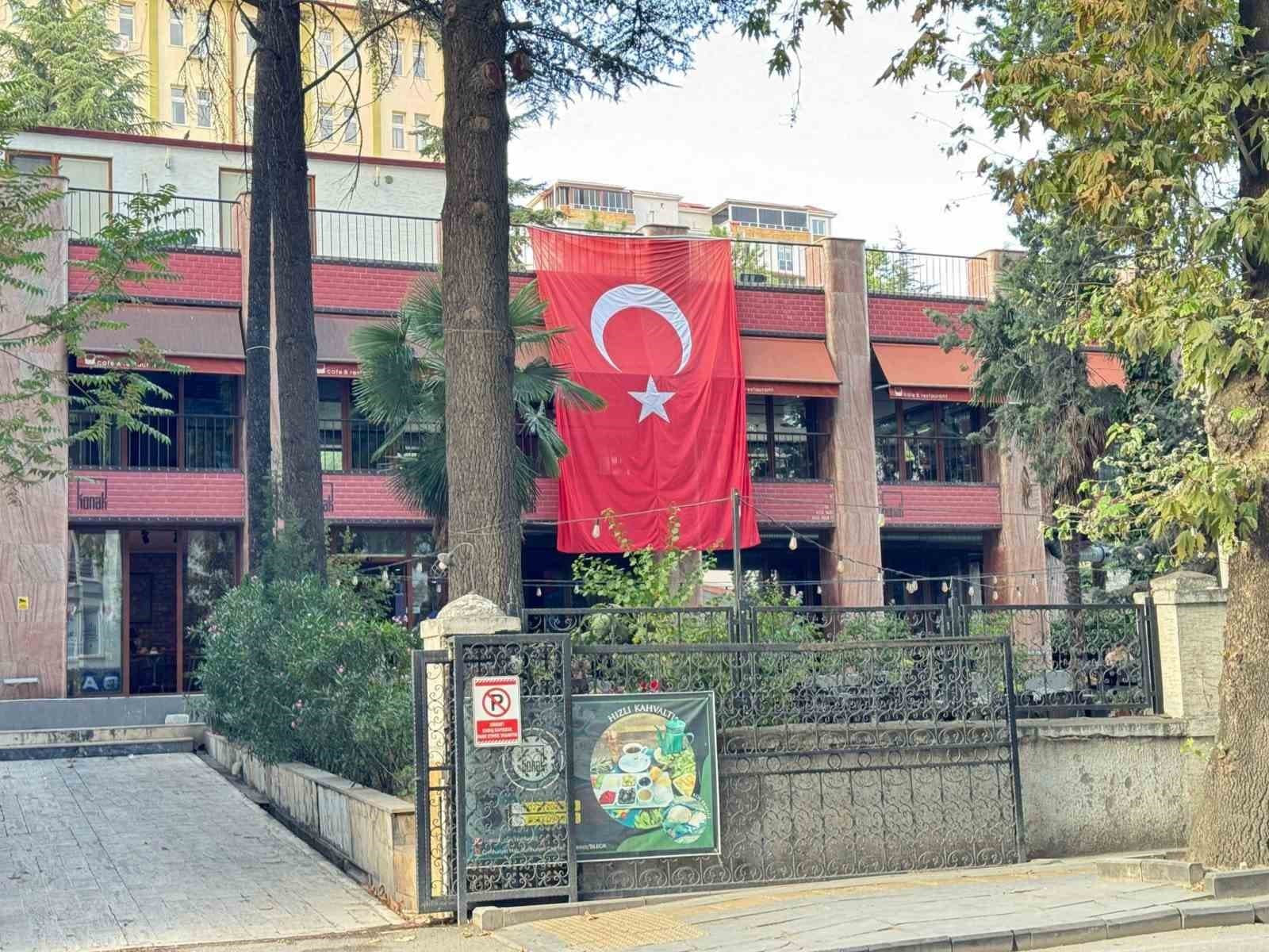 TSO Başkanı Ergün'ün İşlettiği Konak Kafe Çıkmazı Hakkında Komisyon Raporu Hazırlandı