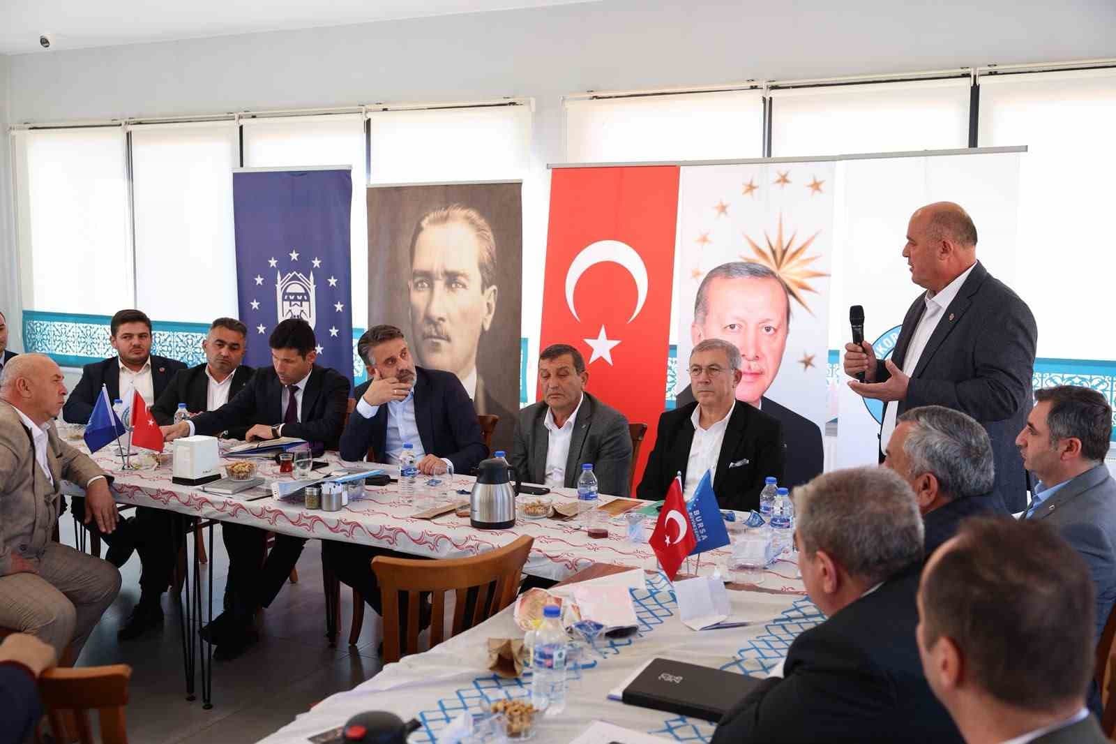 Büyükorhan Muhtarlarıyla İstişare: Başkan Vekili Biba Talepleri Dinledi