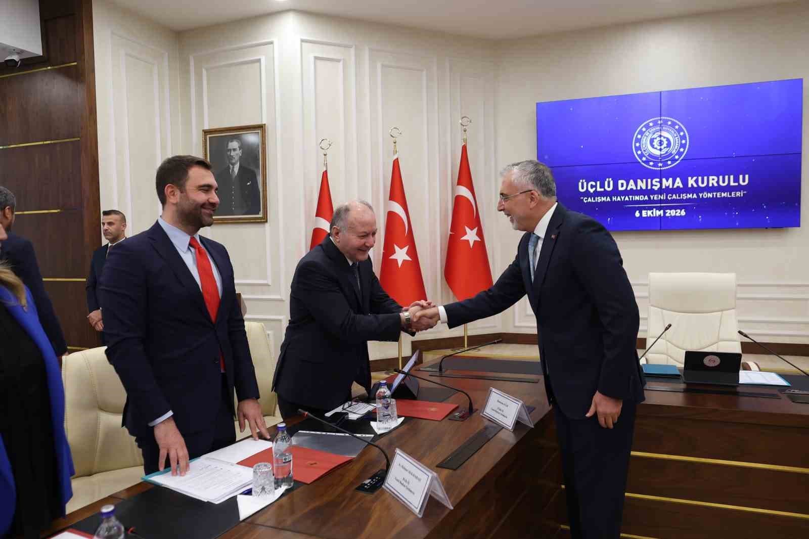 Bakan Işıkhan: İşsizlik Oranı 40 Aydır Tek Haneli Seviyelerde; Yeni Çalışma Modelleri Geliştiriliyor