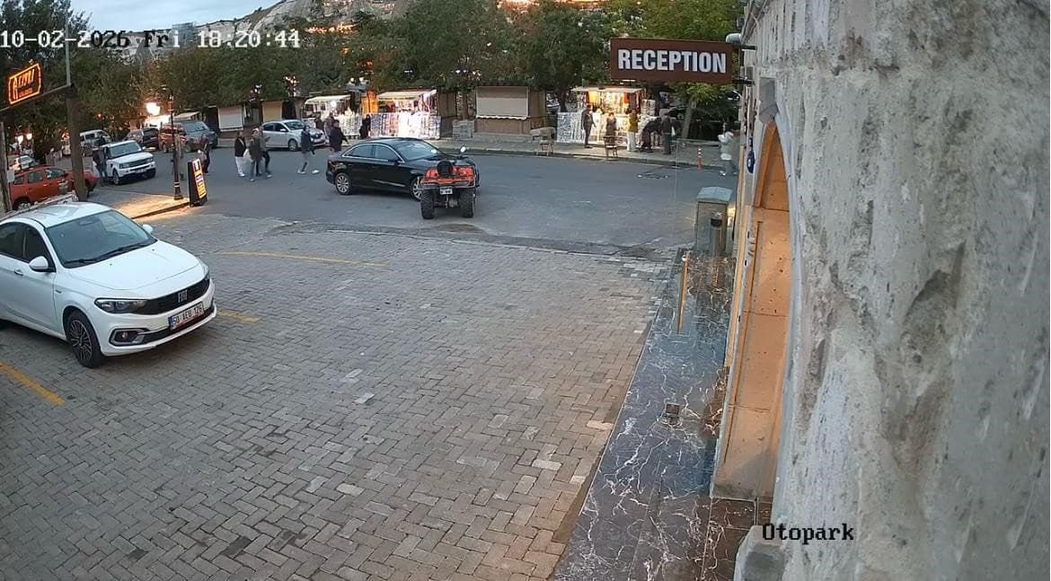 Nevşehir'de Park Halindeki ATV Aniden Hareket Ederek Çarpışmaya Neden Oldu