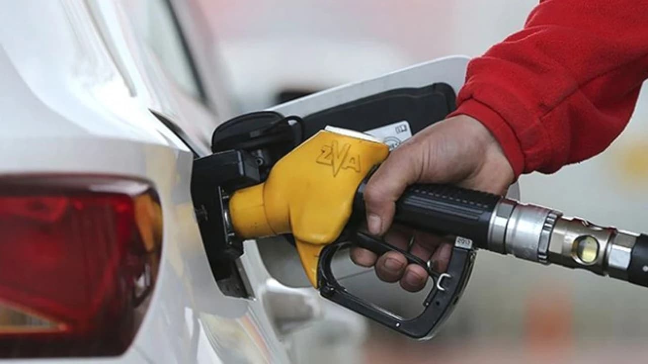 Benzin ve motorine ÖTV kaynaklı zam bekleniyor