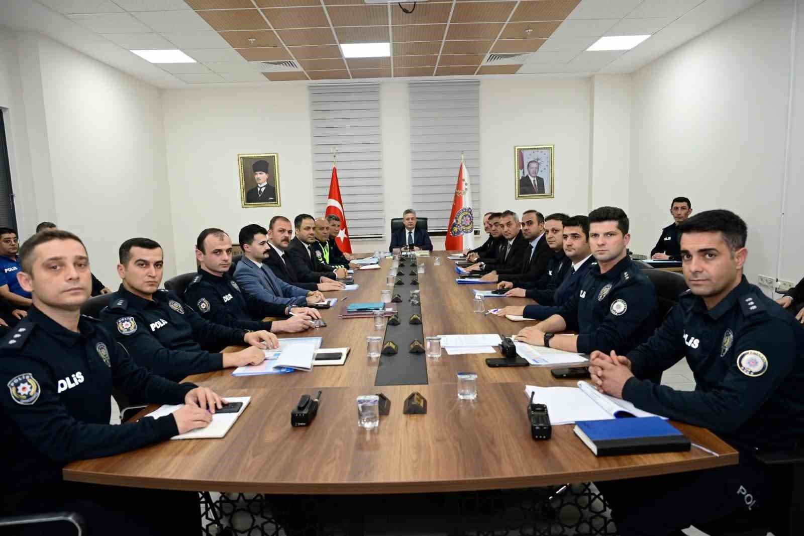 Adıyaman Emniyeti 9 Aylık Performansını Değerlendirdi