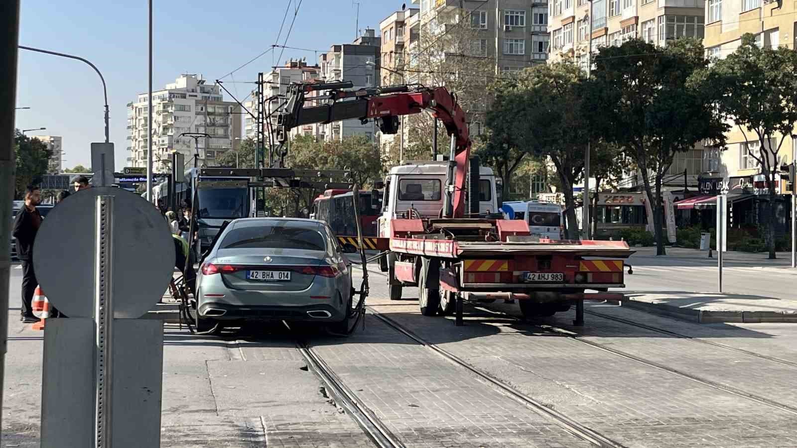 Konya'da Kaza Nedeniyle Tramvay Seferleri Durdu