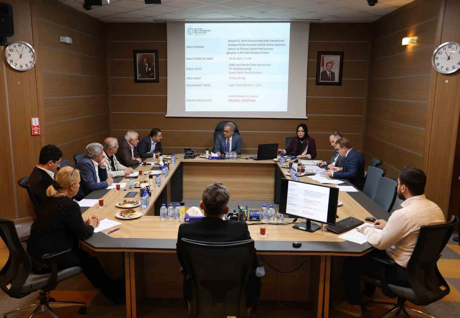 Kocaeli'de Engelli Vatandaşa Müdahale Eden Şoförün Aracı Bağlandı