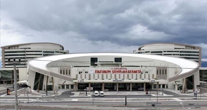 Erzurum Şehir Hastanesi Akşam Polikliniğini Ekim Ayında Sürüyor