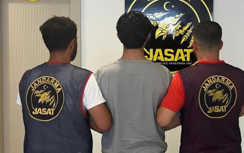 Adana'da Uzun Süredir Aranan Firari Yakalandı