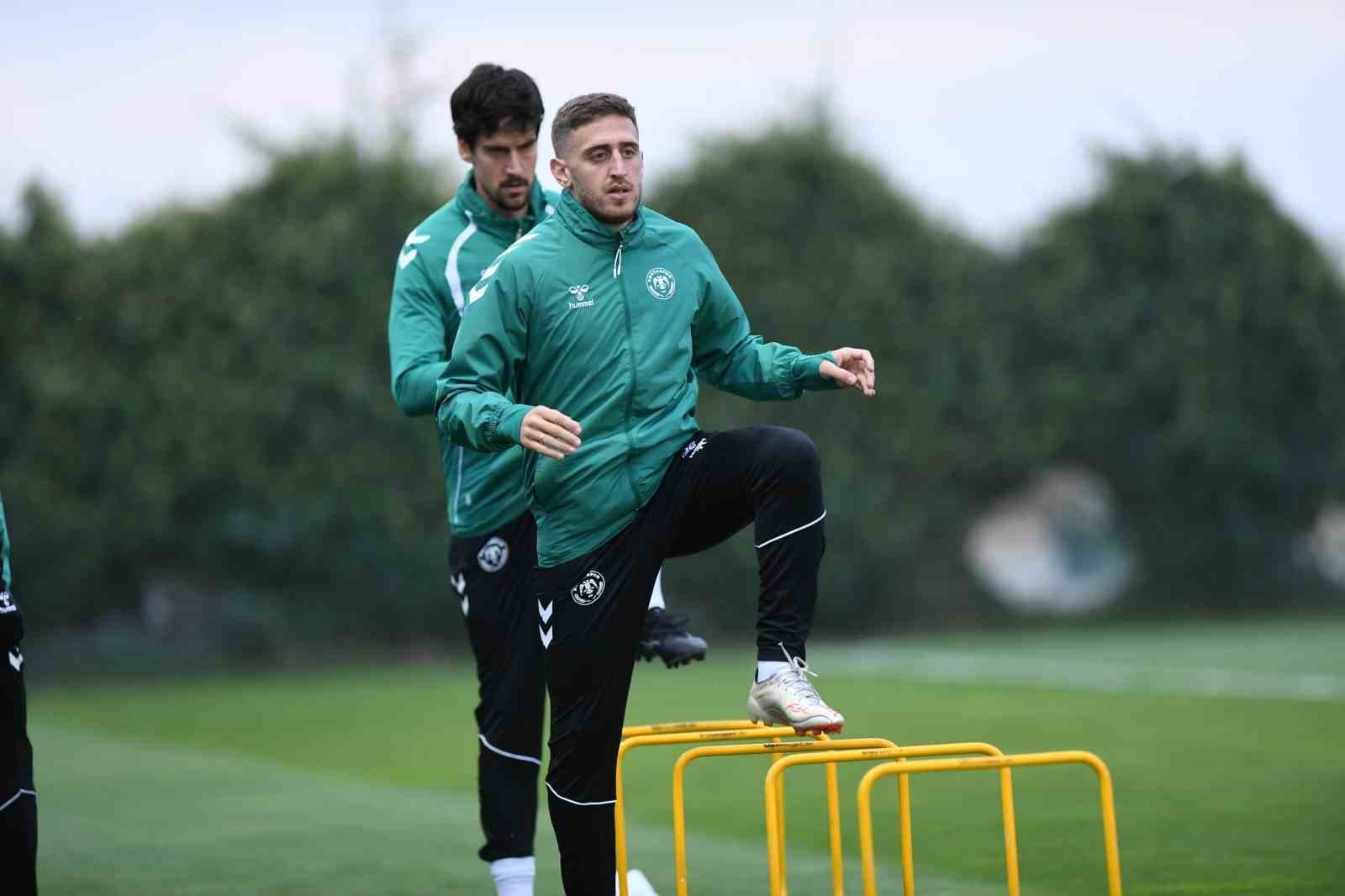 Konyaspor, Başakşehir Maçı Öncesi Hazırlıklarını Devam Ettirdi
