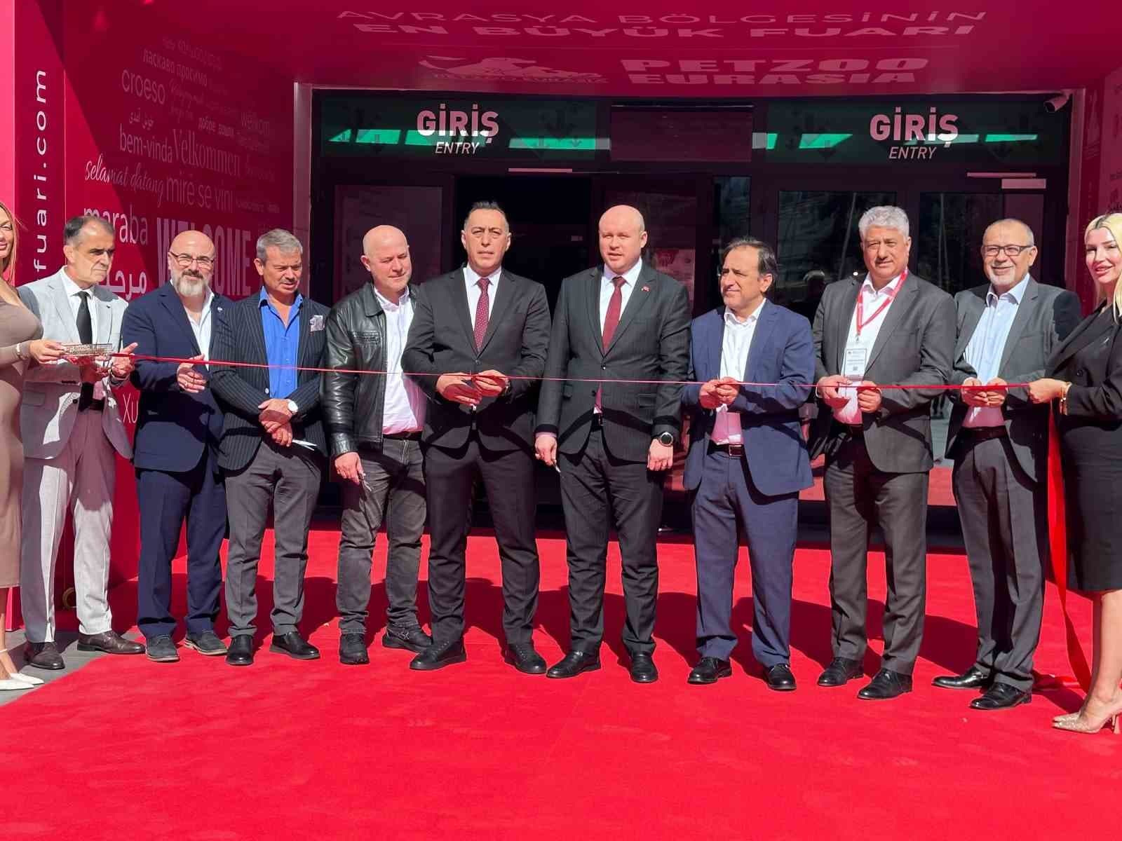 Evcil Hayvan Sektörünün Buluşması İstanbul'da: 12. PETZOO Eurasia Fuarı Kapılarını Açtı